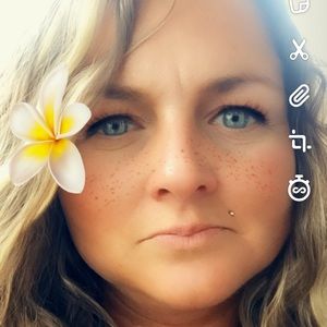 Meet your Posher, Stacey